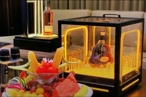 泰州高端KTV招聘礼宾员,加入我们的团队,让你的职业生涯更上