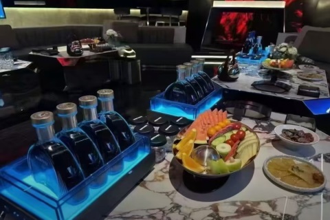 泰州ktv招聘礼仪模特，不压不扣1500场收入稳​